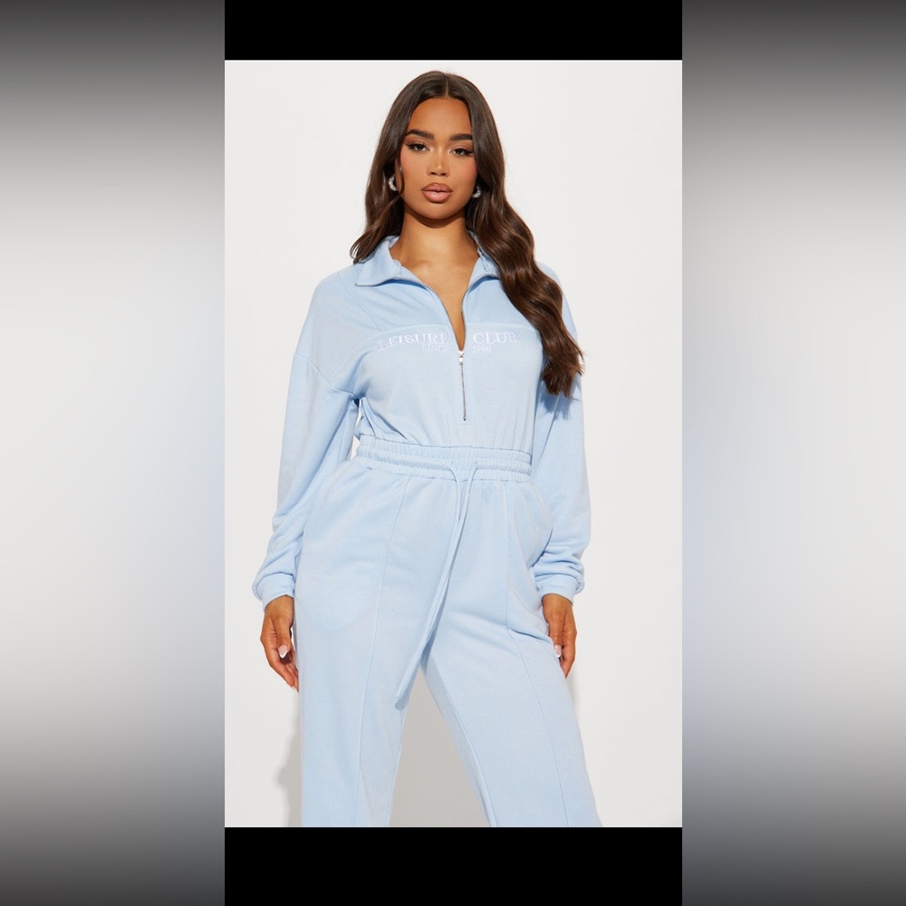Fashion nova jumpsuit
